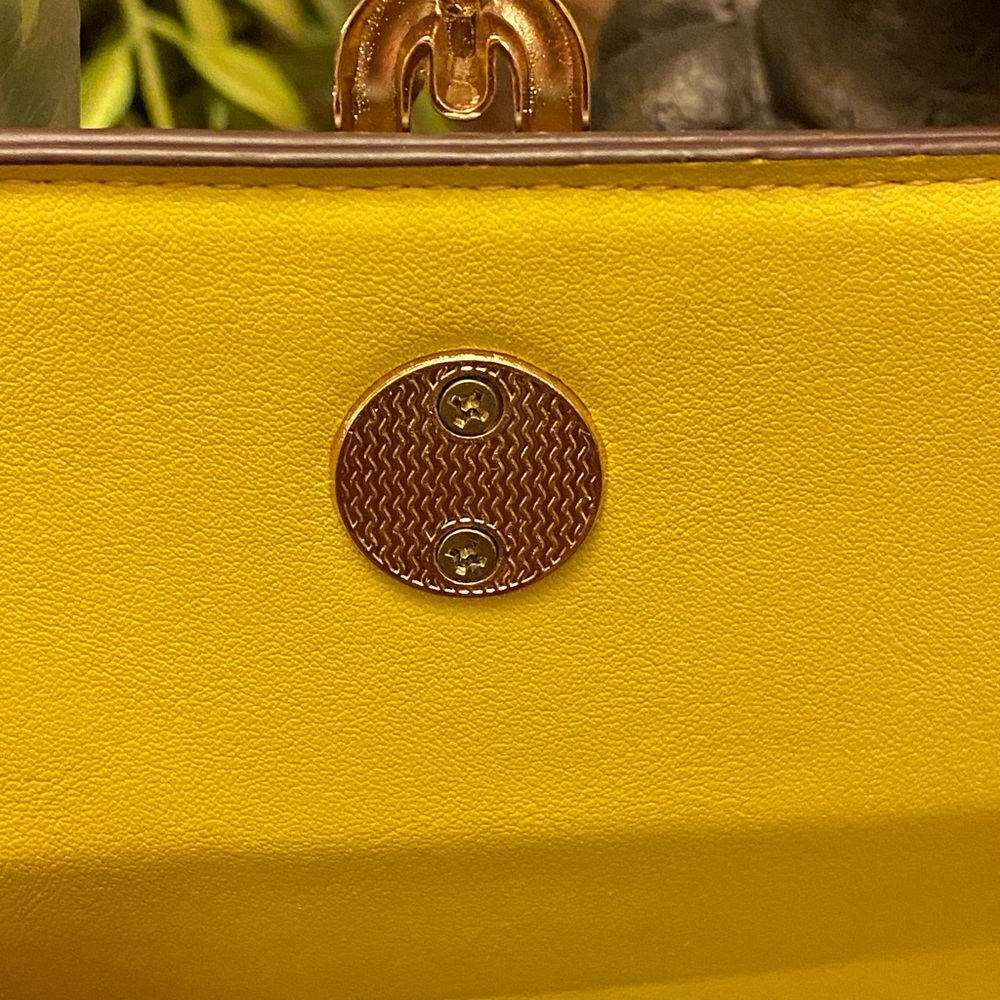 Nicole Lee Yellow Crossbody Saddle Bag - Picture 8 of 8